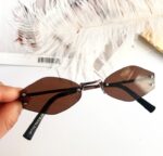 RETRO OVAL VINTAGE SUN GLASSES - Image 2