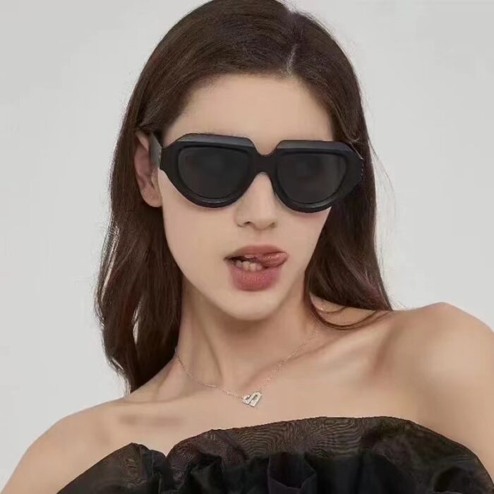 Men's Irregular High Sense Hip Hop Sun Glasses - Image 10