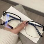 Korean Version HD Eye Protection Anti-Blue Ray Plain Glasses - Image 4