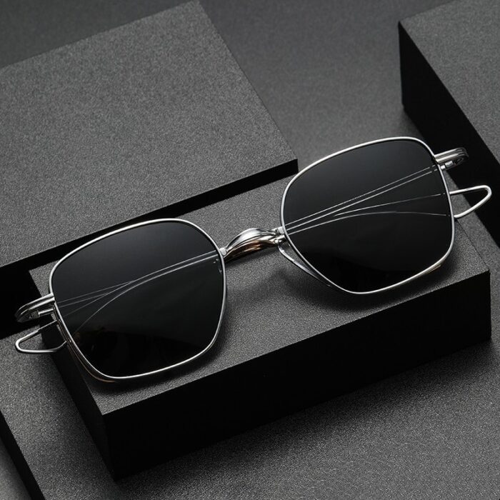Polarized Sun Glasses Fashion Trend - Image 8