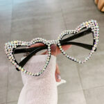 Female Cute Cat Eye Heart-shaped Sun Glasses - Image 6