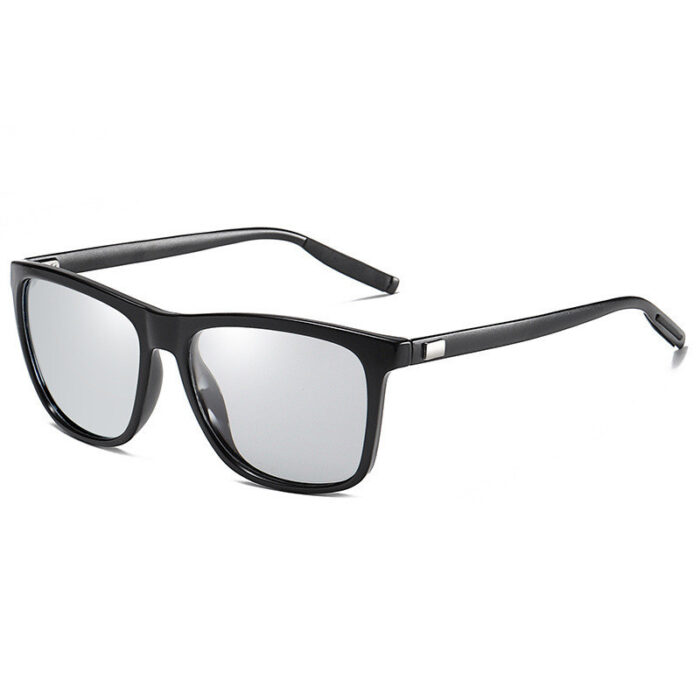 Fashion Men's Polarized Sunglasses Color Changing Night Vision Glasses - Image 3
