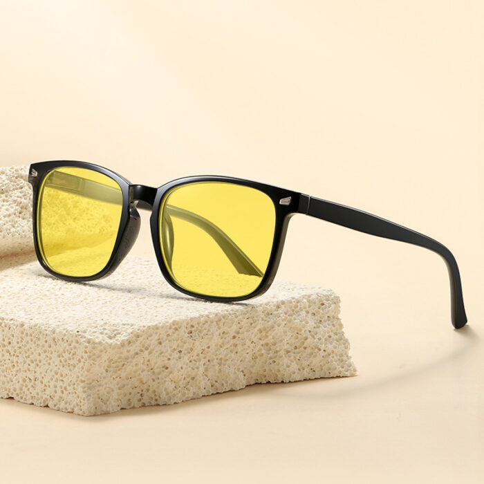 Night Vision Anti Blue Light Yellow Men And Women Phone Eye Protection Glasses - Image 1