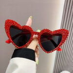 Female Cute Cat Eye Heart-shaped Sun Glasses - Image 3